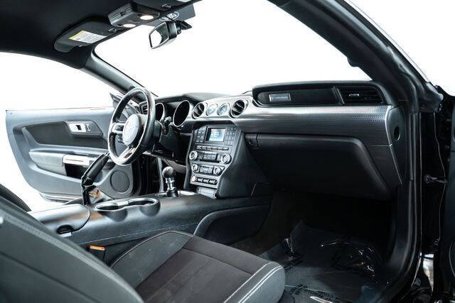 2018 Ford Mustang