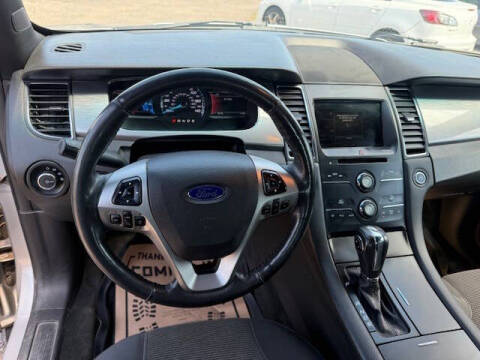 2015 Ford Taurus SEL