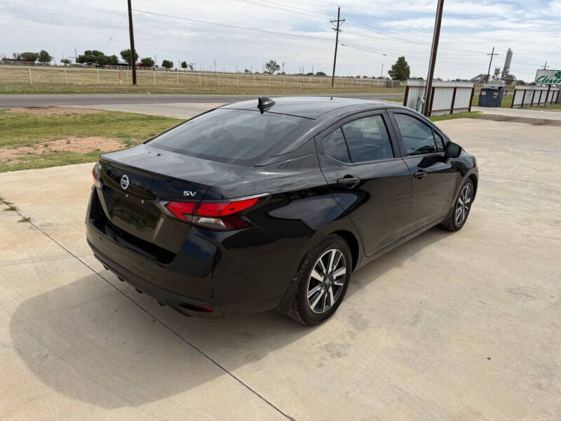 2021 Nissan Versa SV