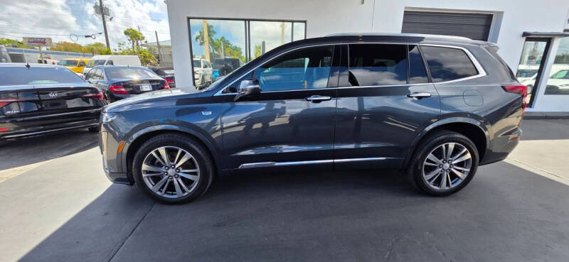 2020 Cadillac XT6 Premium Luxury