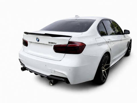 2017 BMW 3 Series 330i xDrive
