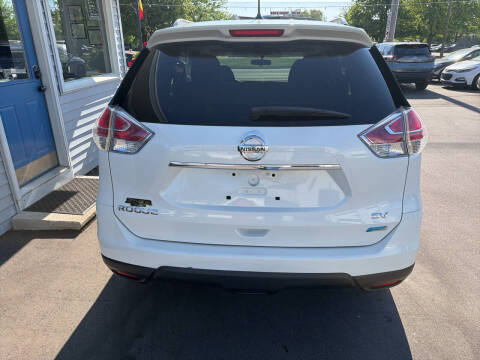 2014 Nissan Rogue SV