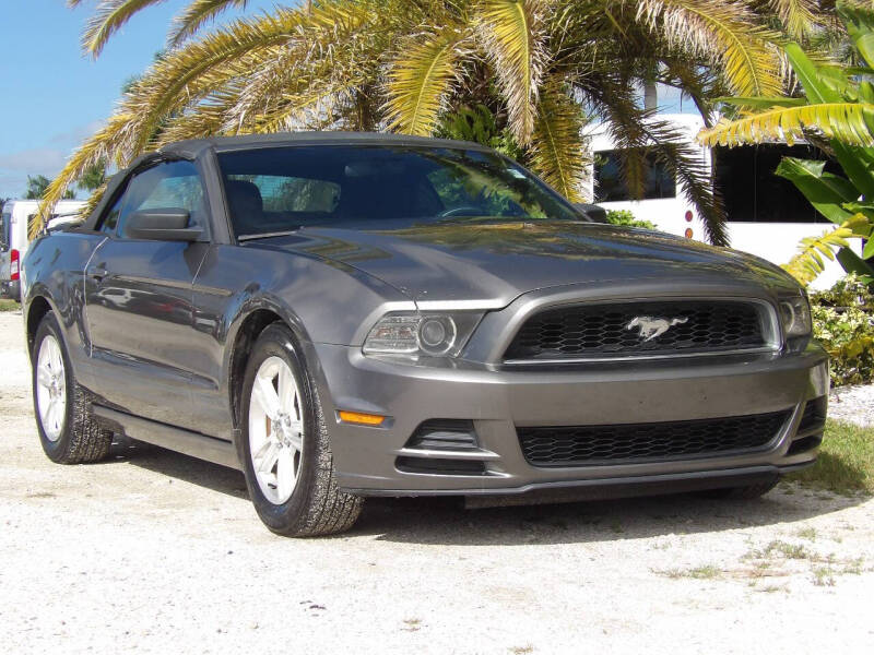 2013 Ford Mustang V6