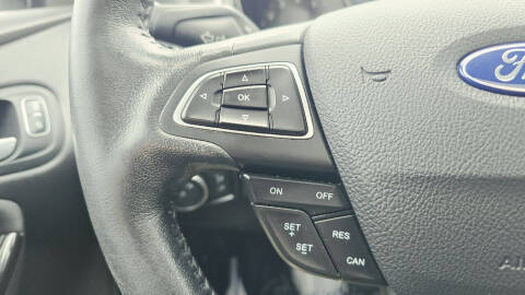 2017 Ford Focus Titanium