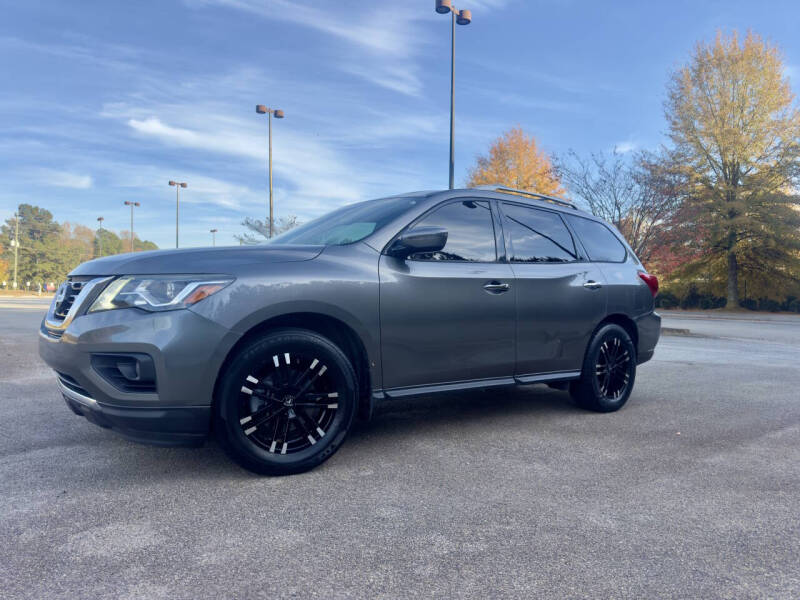 2017 Nissan Pathfinder SV