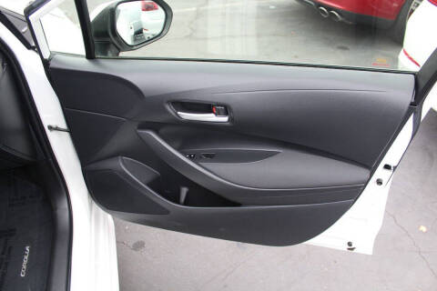 2020 Toyota Corolla Hybrid LE