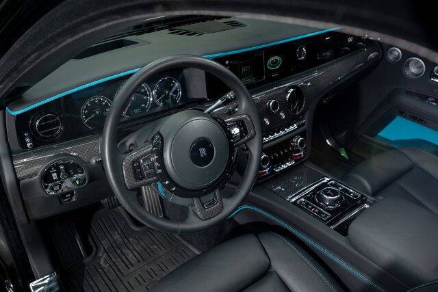 2022 Rolls-Royce Black Badge Ghost