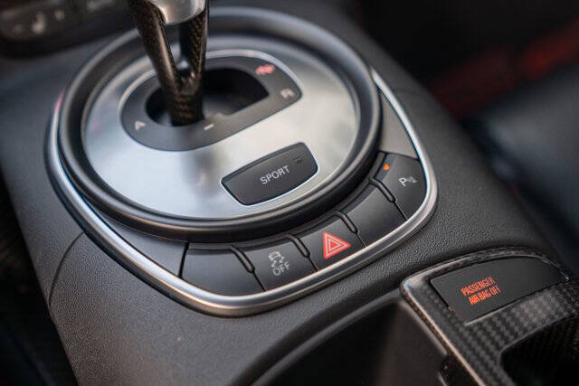 2012 Audi R8 28