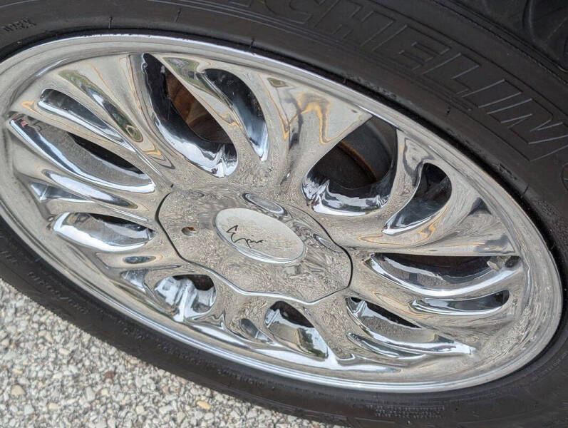 2005 Cadillac DeVille