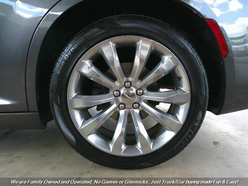 2019 Chrysler 300 Limited