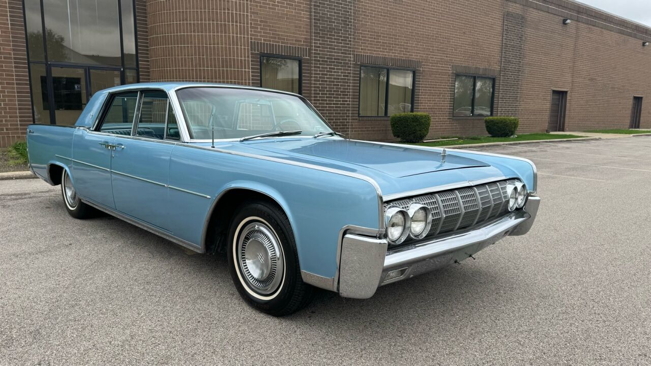1964 Lincoln Continental 9