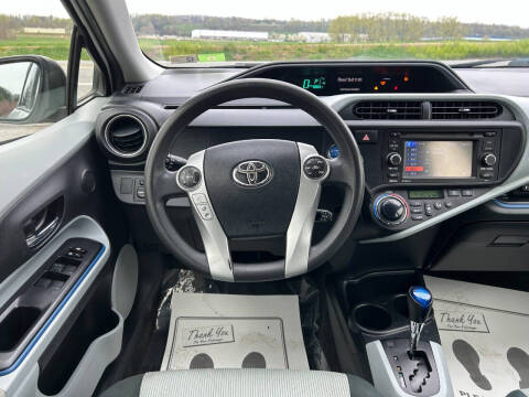 2012 Toyota Prius c Three