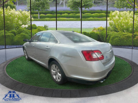 2011 Ford Taurus SEL