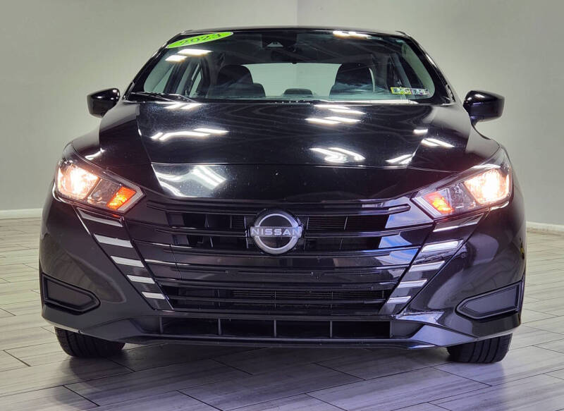 2023 Nissan Versa SV