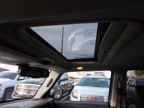 2008 Jeep Commander Sport