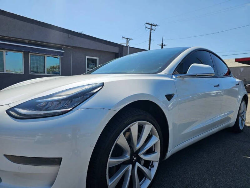 2020 Tesla Model 3 Standard Range Plus