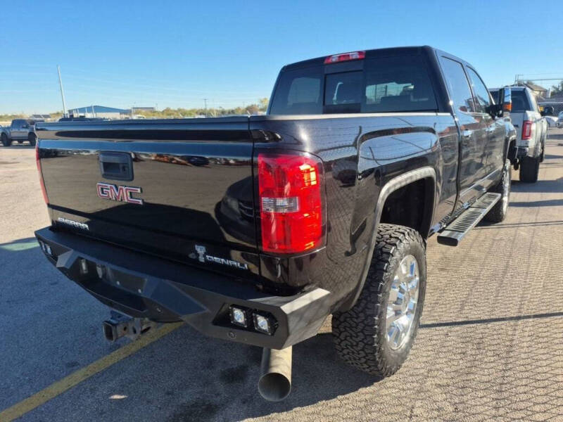 2016 GMC Sierra 2500HD Denali