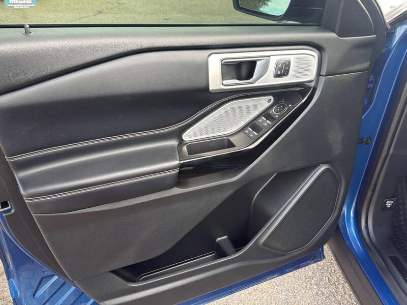 2021 Ford Explorer ST