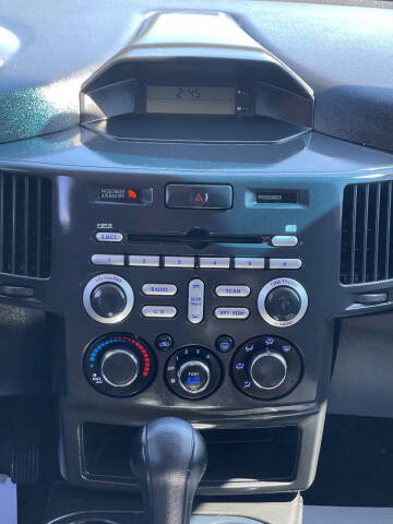 2011 Mitsubishi Endeavor LS