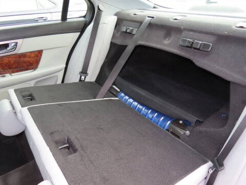 2010 Jaguar XF Premium