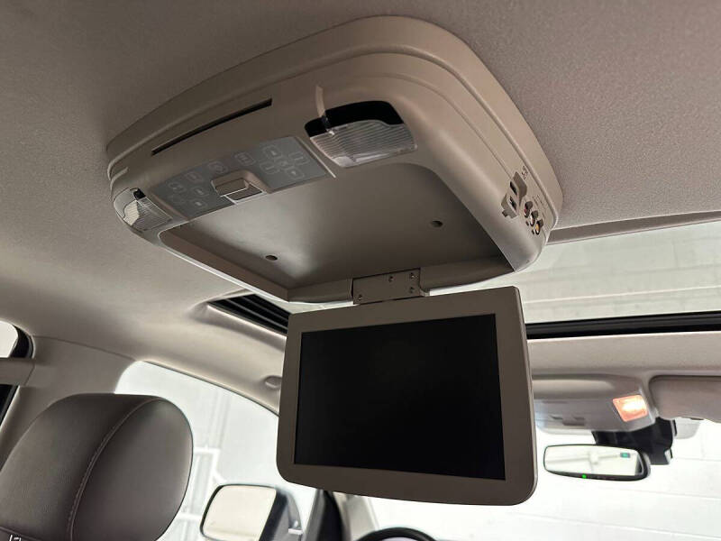 2018 Toyota Sequoia SR5