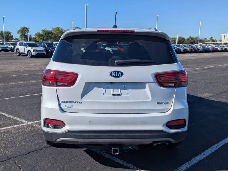 2020 Kia Sorento EX V6