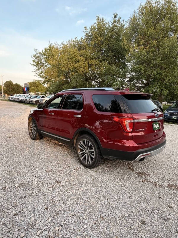 2017 Ford Explorer Platinum