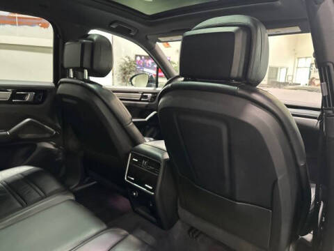 2019 Porsche Cayenne S