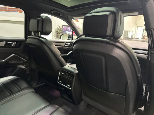 2019 Porsche Cayenne S