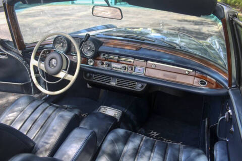 1970 Mercedes-Benz 280-Class