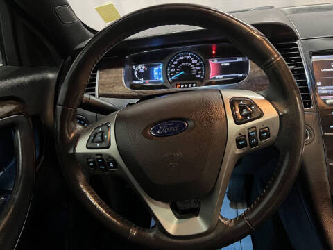 2015 Ford Taurus Limited