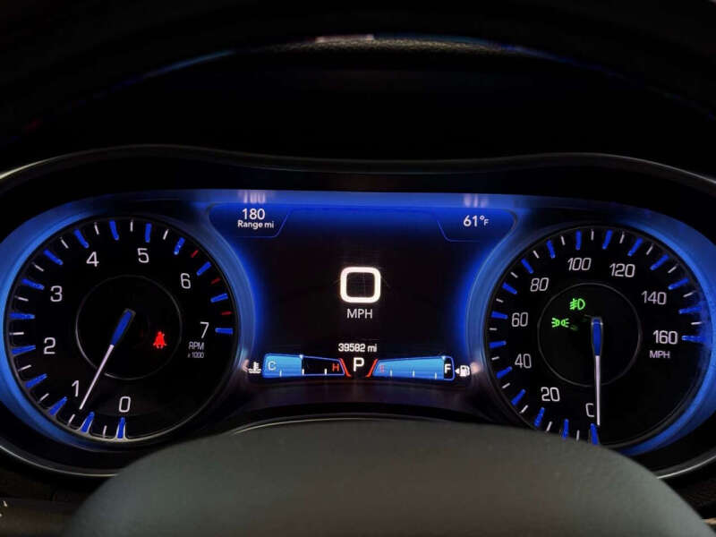 2015 Chrysler 300 C