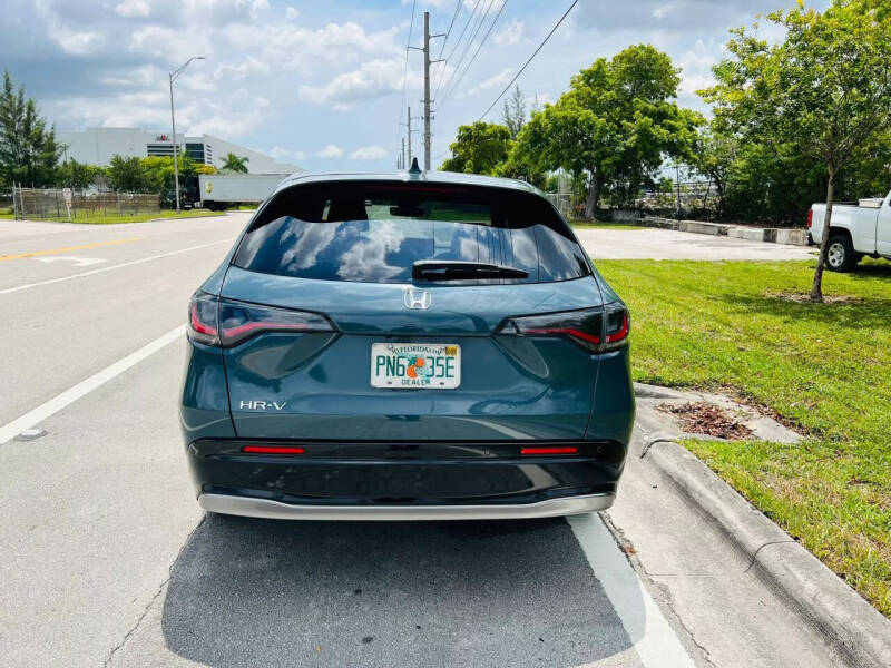 2025 Honda HR-V EX-L