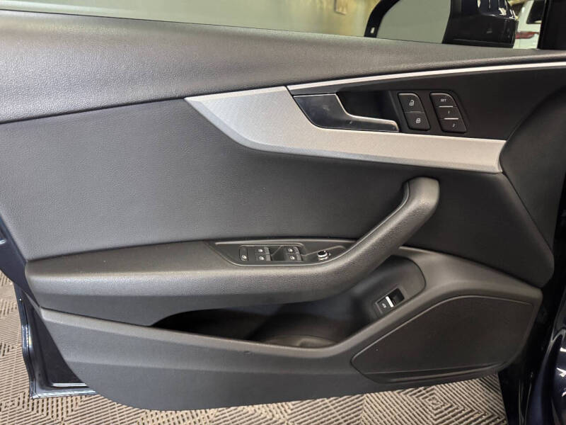 2017 Audi A4 2.0T Premium