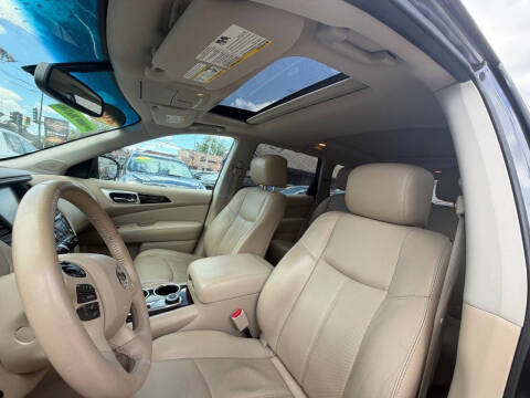 2014 Nissan Pathfinder Platinum
