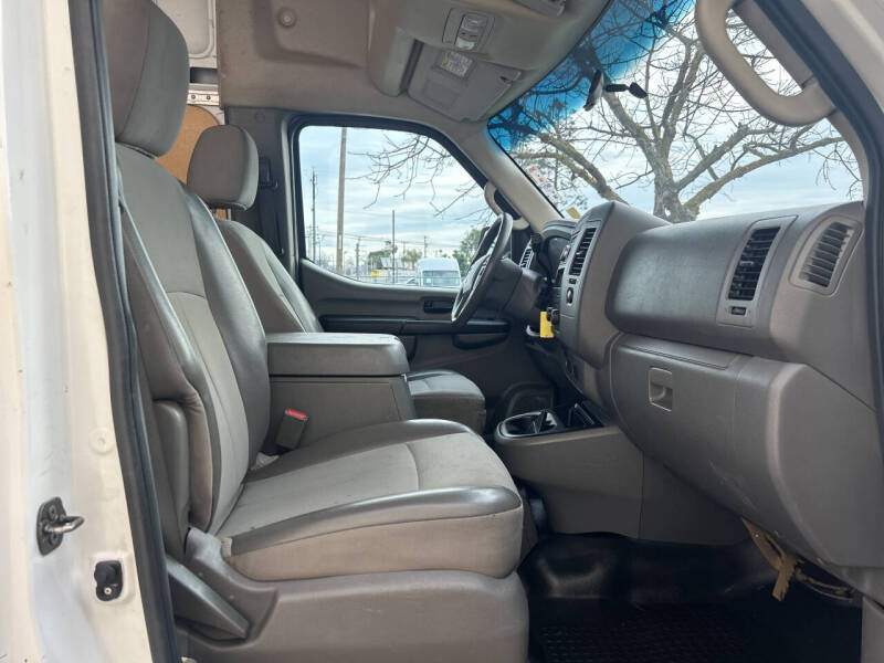 2012 Nissan NV