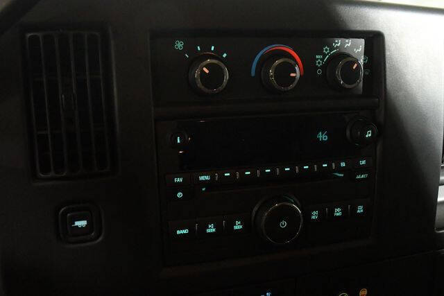 2017 Chevrolet Express LT 3500