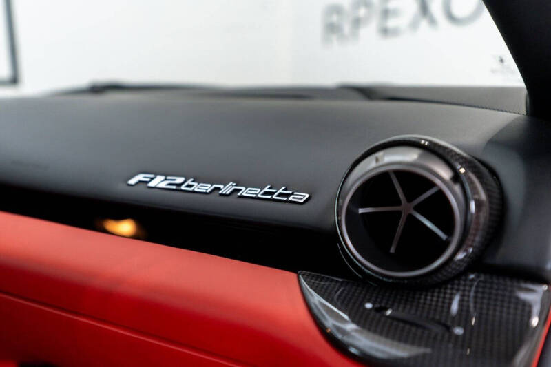 2015 Ferrari F12berlinetta