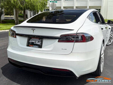 2022 Tesla Model S Plaid