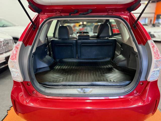 2012 Toyota Prius v Five