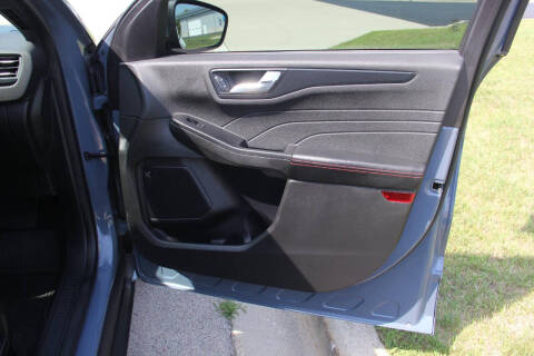 2023 Ford Escape ST-Line Select