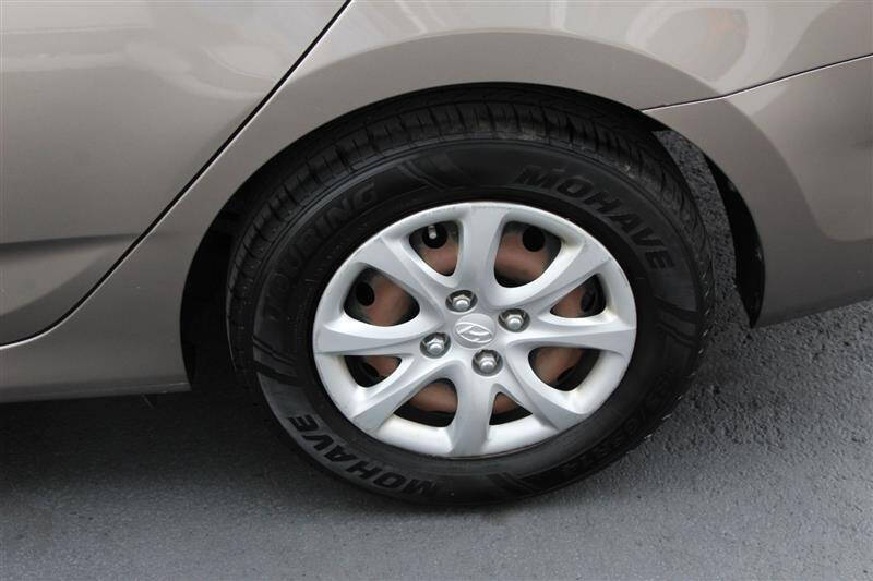 2014 Hyundai Accent GLS