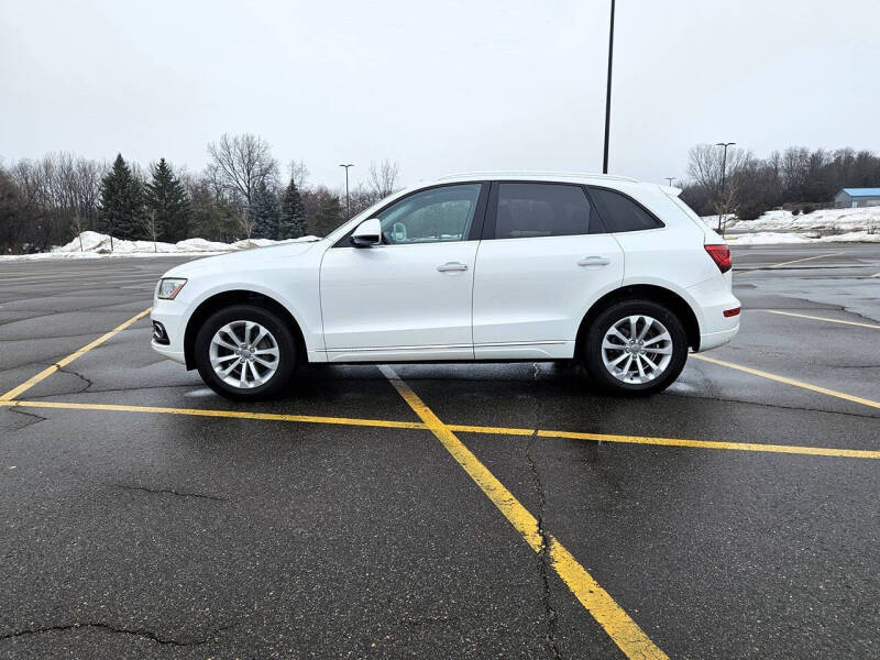 2016 Audi Q5 2.0T quattro Premium Plus