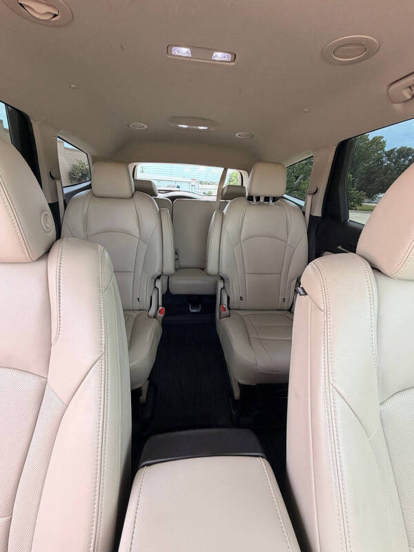 2020 Buick Enclave Essence