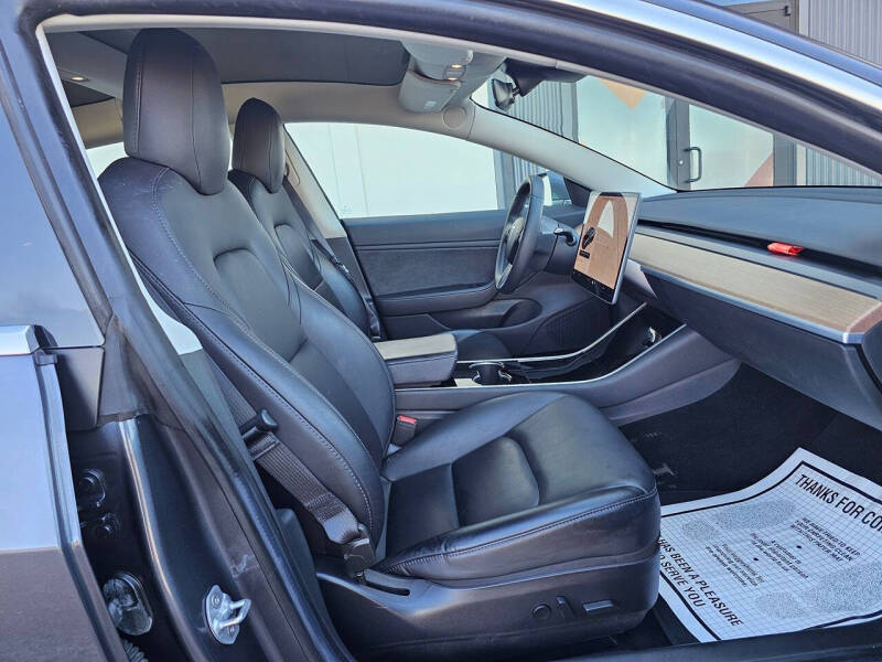 2019 Tesla Model 3 Long Range