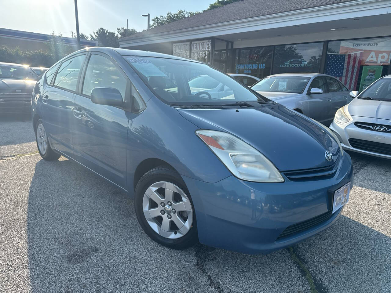 Lt. Blue 2004 Toyota Prius Base 4dr Hatchback 1