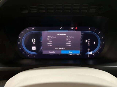 2023 Volvo XC90 B6 Core