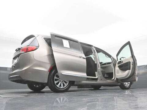 2017 Chrysler Pacifica
