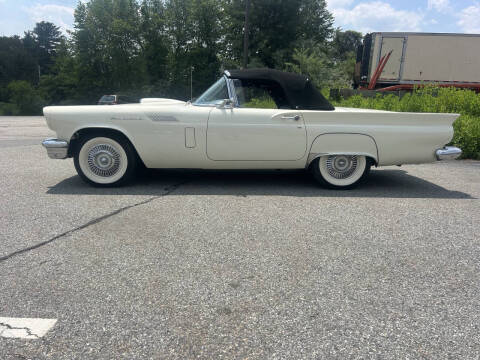 1957 Ford Thunderbird