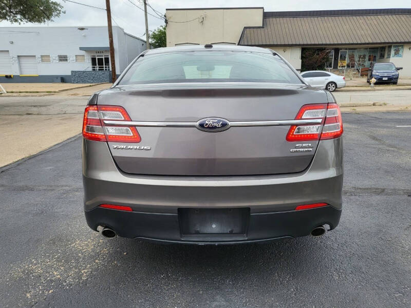 2013 Ford Taurus SEL